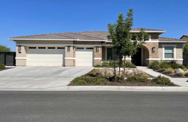 Photo of COMING SOON! - Belcourt Seven Oaks