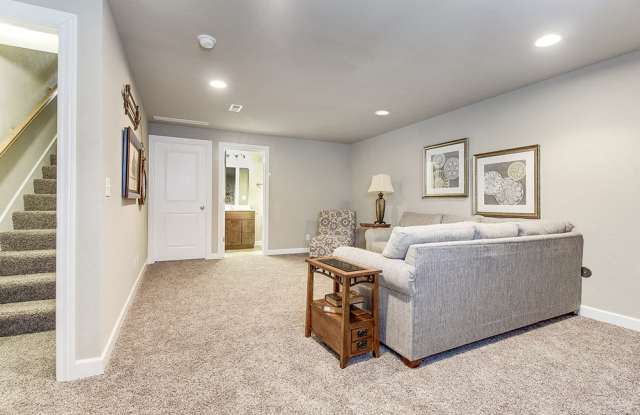 Highlands at Piper Townhomes