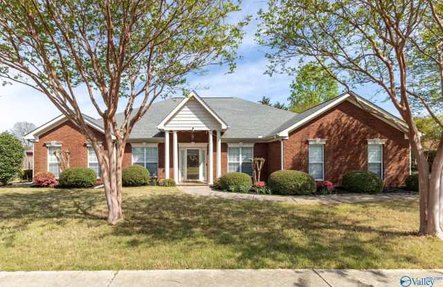 125 Monument Lane