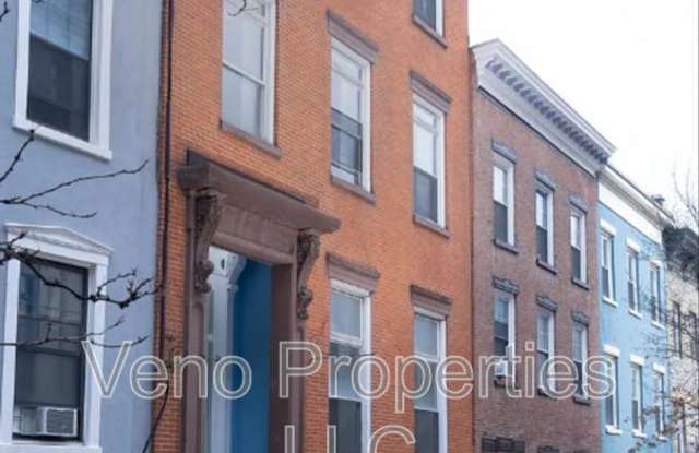 Photo of 98 Columbia Street