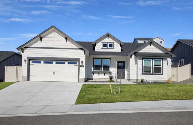 SOUTHRIDGE HOME! Modern Comfort Meets Everyday Convenience!