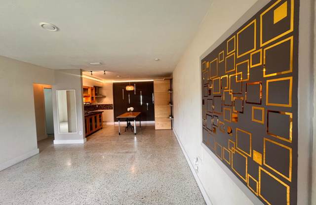 Photo of 260 Sw 48th Ct