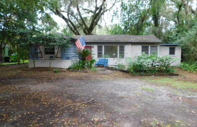 820 NW 24 AVE - 820 Northwest 24th Avenue, Gainesville, FL 32609