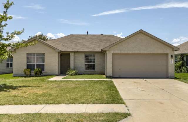 Welcome to 1108 Blewett Drive in Hutto!