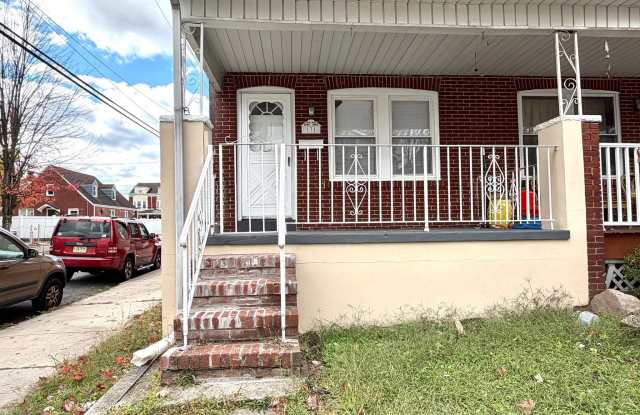 Photo of 131 COLUMBUS Avenue