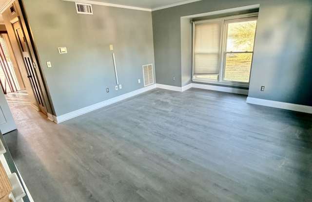 4115 Little River Road - 7FUnit 7F