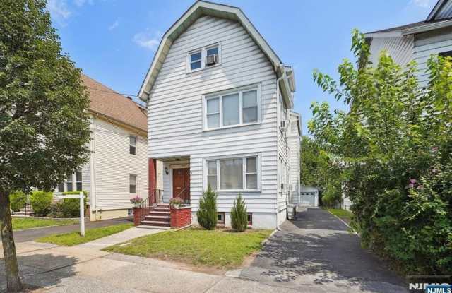 403 Abington Avenue