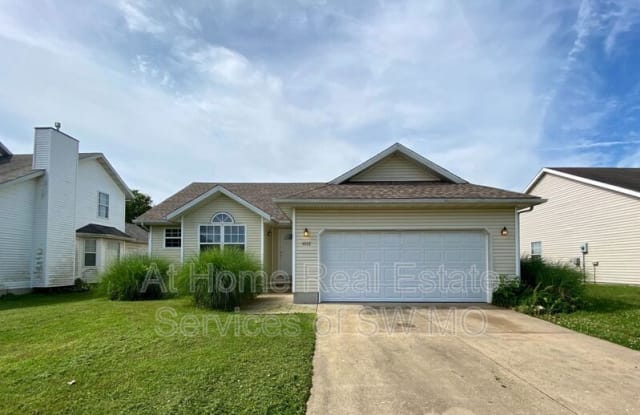 1012 W Birch - 1012 Birch Street, Nixa, MO 65714