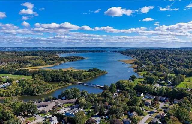 510 Child Street 303B