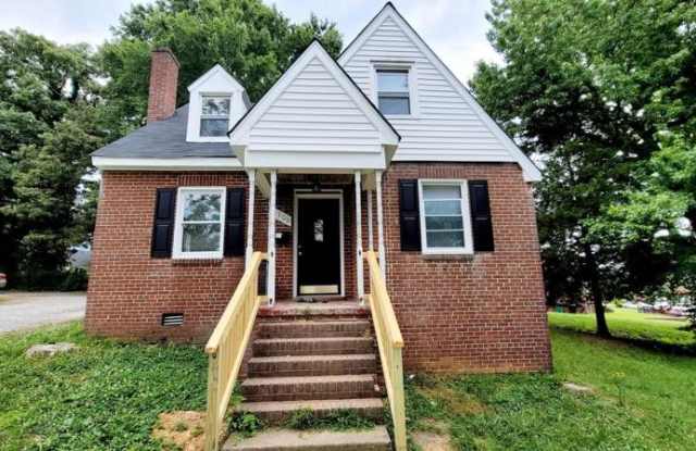 1306 Bowen St - 1306 Bowen Street, Richmond, VA 23224