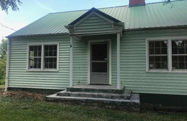 Photo of 2125 Old Hwy 25E unit: 1