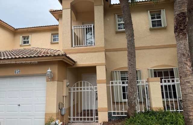 650 NW 170th Ter