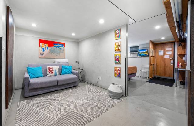 1116 Brooklyn Avenue