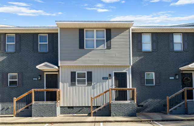 Photo of 365 East Williams Street - 1