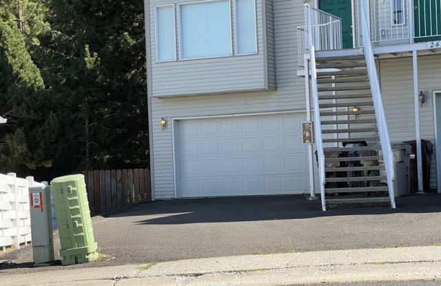 Photo of 2430 NW Granite Court