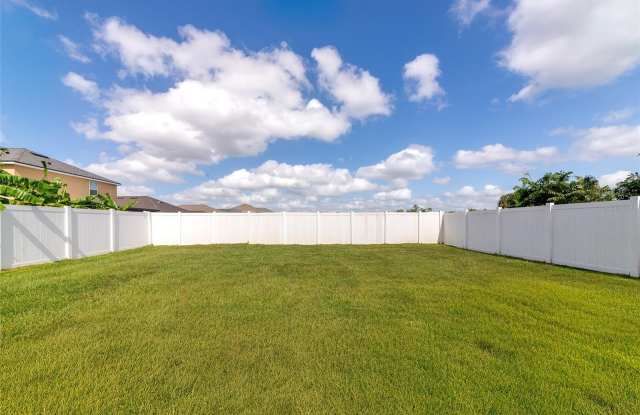 15517 ROSE GROVE DRIVE