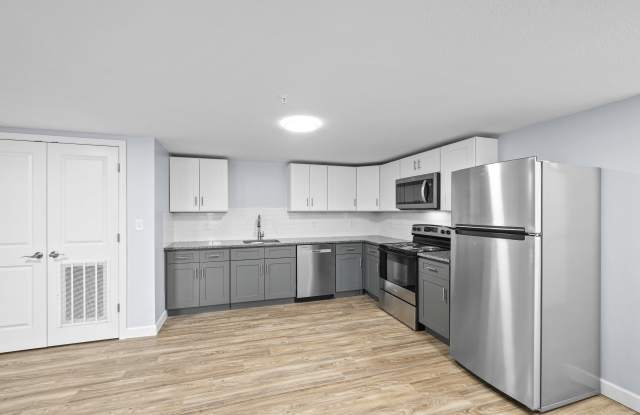 1765 Merriman Road, Apt. 300