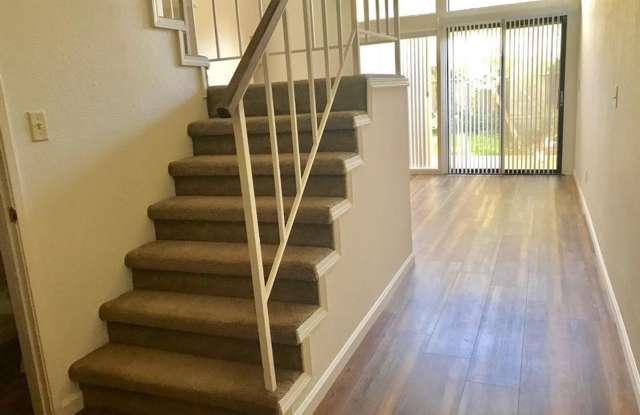 Beautifully Updated 2 Bed 1.5 Bath Condo in Merced Gated Community - Private Backyard! Community Pool!