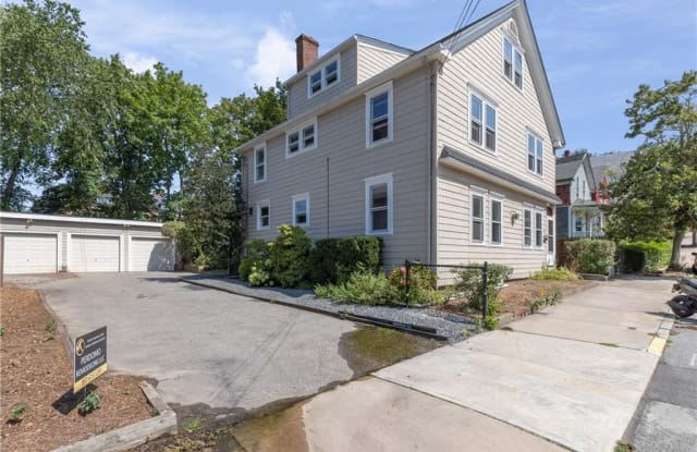 42 Webster Street - 42 Webster Street, Newport, RI 02840