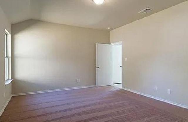 Spacious 3 bedroom, 2 bath available!