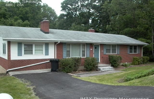 5104 Springlawn Ave - 5104 Springlawn Avenue, Cave Spring, VA 24018