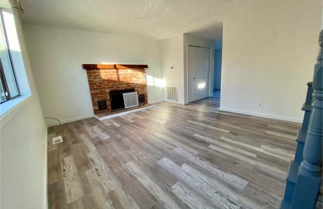 Photo of 258 North East Damson Place