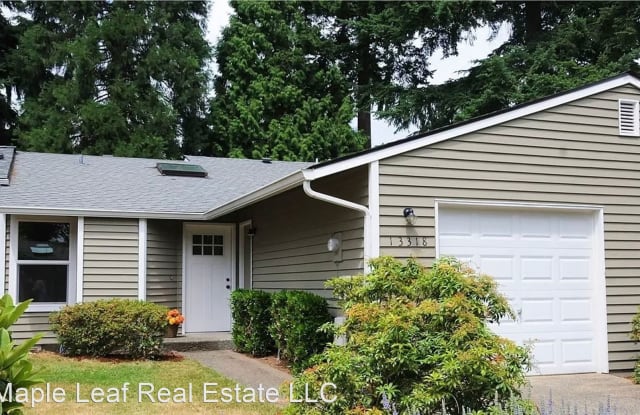 13318 NE 137th Pl - 13318 Northeast 137th Place, Kirkland, WA 98034