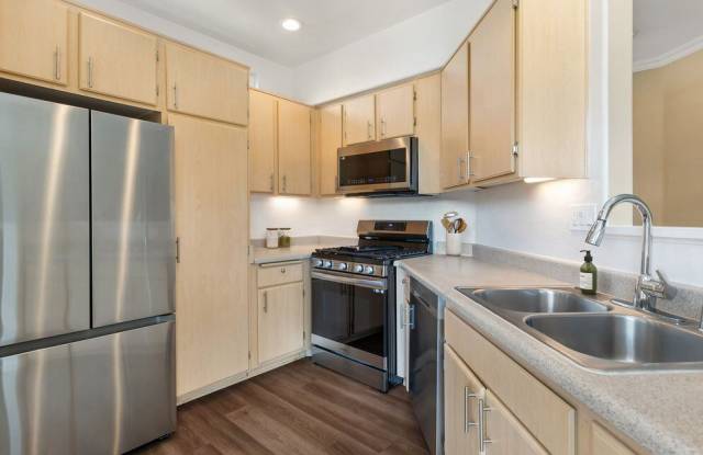 Photo of Avalon Mission Oaks