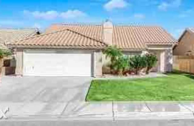 3916 Kohler way - 3916 Kohler Way, North Las Vegas, NV 89032