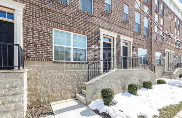 2 Bed 1.5 Bathroom Condo Available in Springfield
