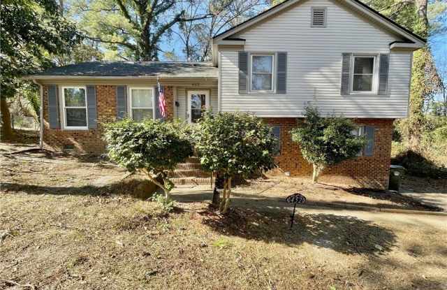 452 Cloverhill Place