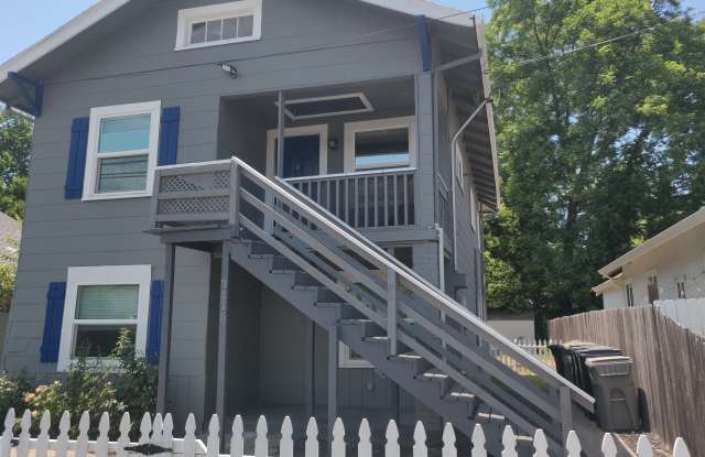 3116 40th Street, Unit B