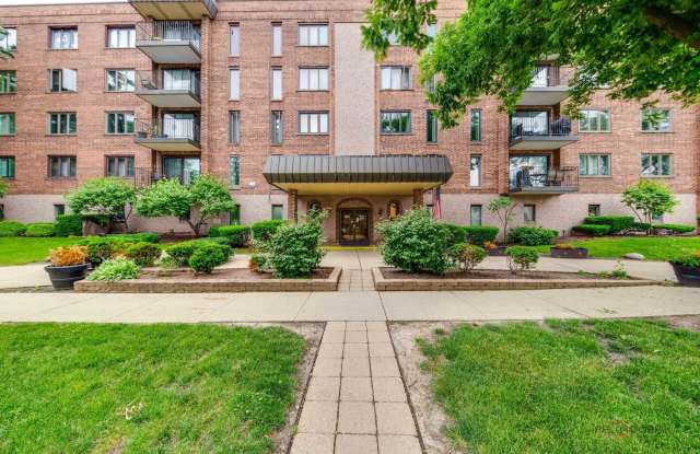 1551 Ashland Avenue