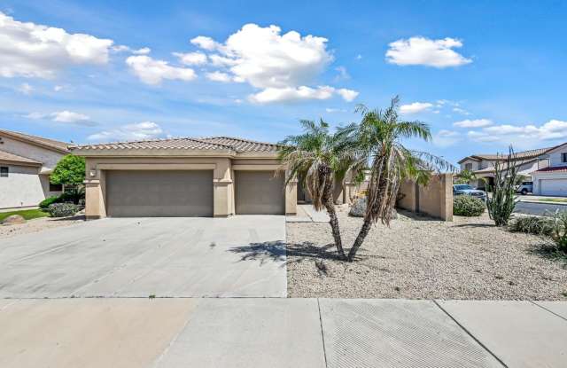 3703 N 145th Drive