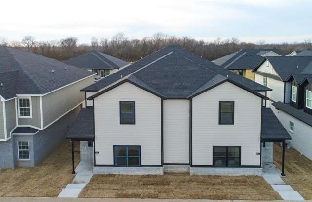 Photo of 931  S Rupple  RD Unit #2