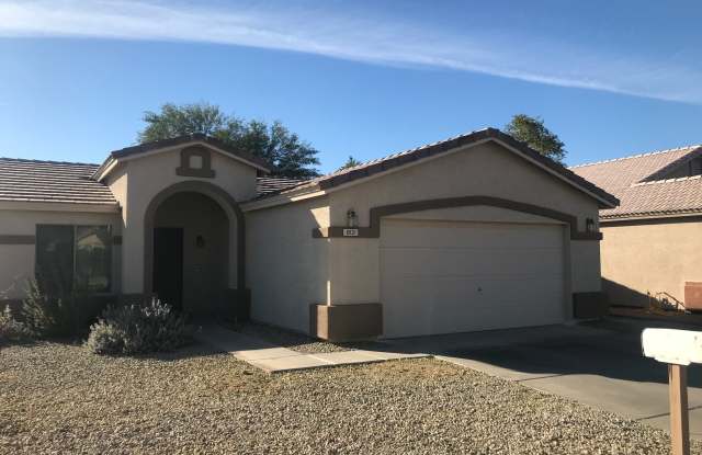 Photo of 813  E Amabisca Cir