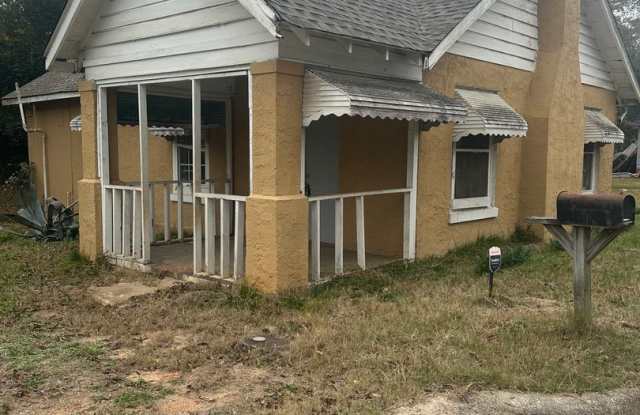 Photo of 594 GRENADA TERRACE