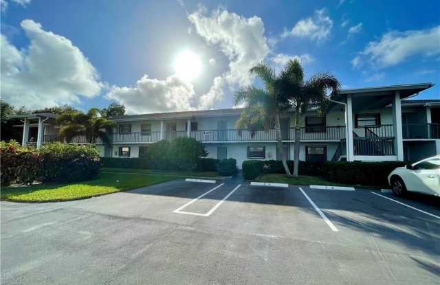 Photo of 1210 SE Parkview Place unit: E3