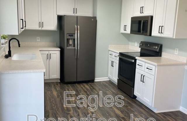 104 Jordan Bluff Place