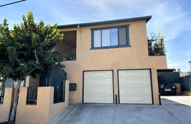 ***Move-in Special $1000 off of 1 Months Rent***Bright Two Bedroom Condo in Chollas Creek!!