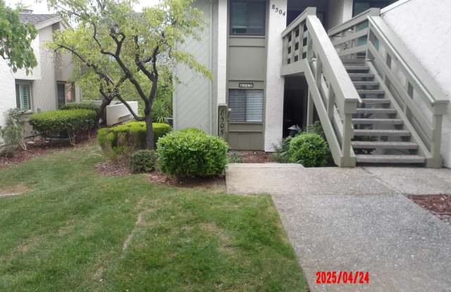 8505 Grenache Court