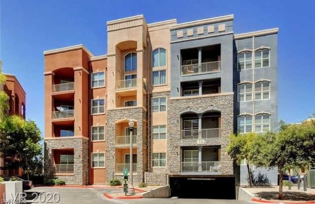 Photo of 38 E Serene Avenue