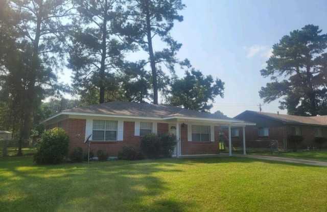 Photo of 513 Magnolia Street