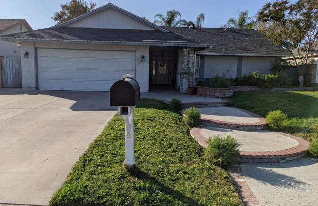 12686 Verdugo Ave