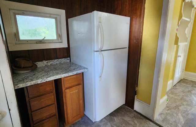 232 Sprague Street - 2