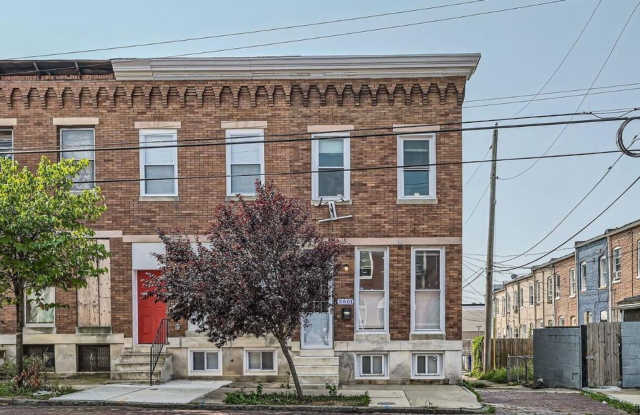 Photo of Charming 3BR Townhome in Baltimore