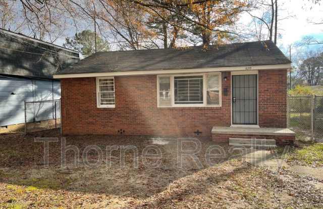 1033 Proctor Street