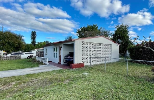 6510 SW 15th St - 6510 Southwest 15th Street, North Lauderdale, FL 33068