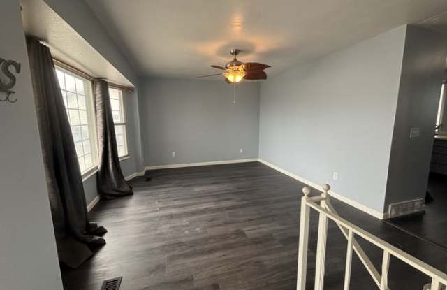 4042 Powder View Circle