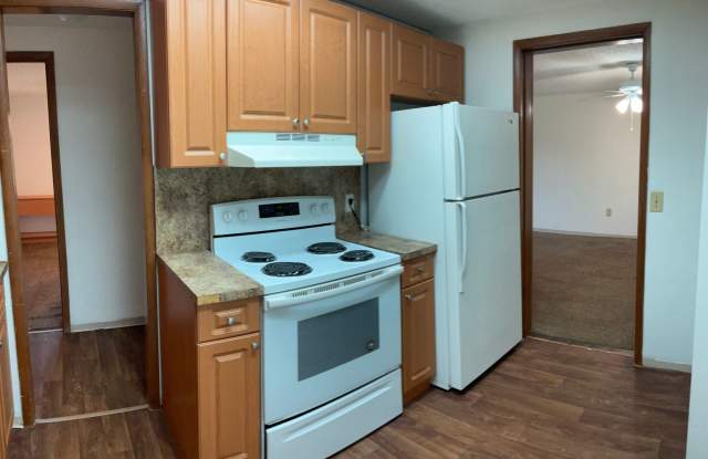 Spacious 2/1 in a great location! Up to 2 Months Free!